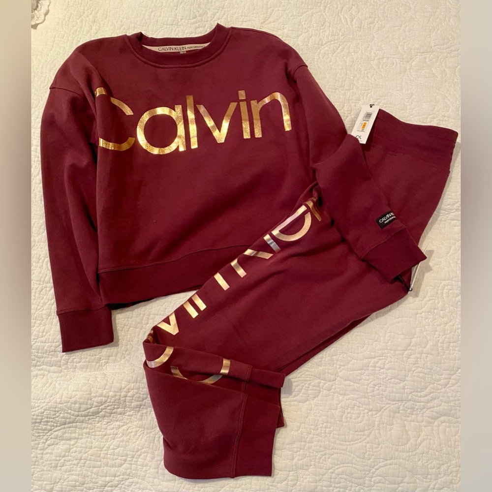 NWT! Calvin Klein Performance Jogger Set Size Small